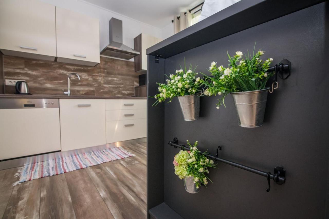 Apartment Traversa Novaglia Esterno foto
